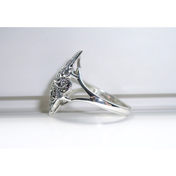 925 STERLING SILVER Swirl Marcasite Ring - Picture 10 of 15